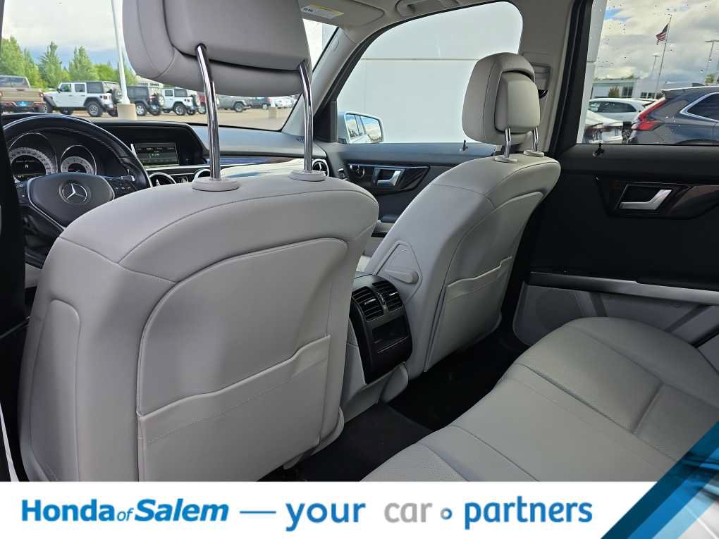 Used 2014 Mercedes-Benz GLK 350 4MATIC image 12
