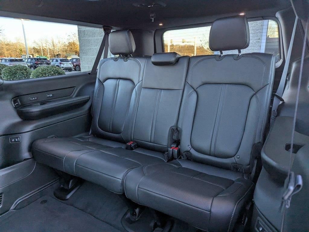 New 2026 Jeep Grand Wagoneer L Limited image 15