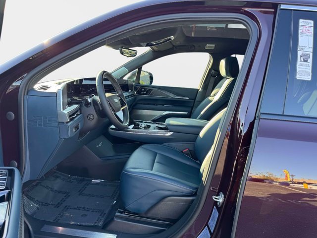 Certified 2025 Cadillac Escalade IQ Luxury 2 w/ LPO, Premium Carpet Package AWD/4WD image 24