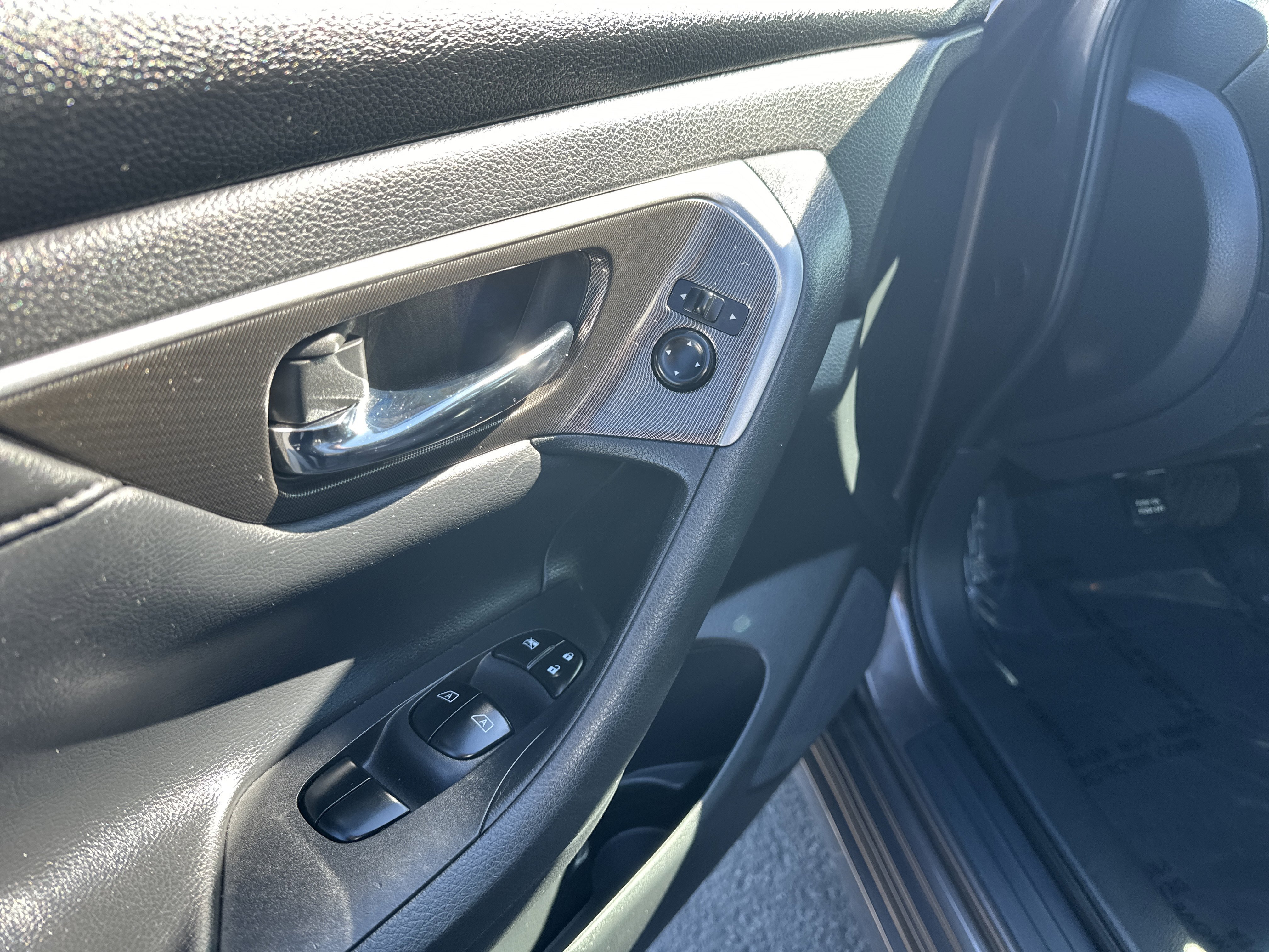 Used 2014 Nissan Altima 2.5 SL w/ Technology Package image 14