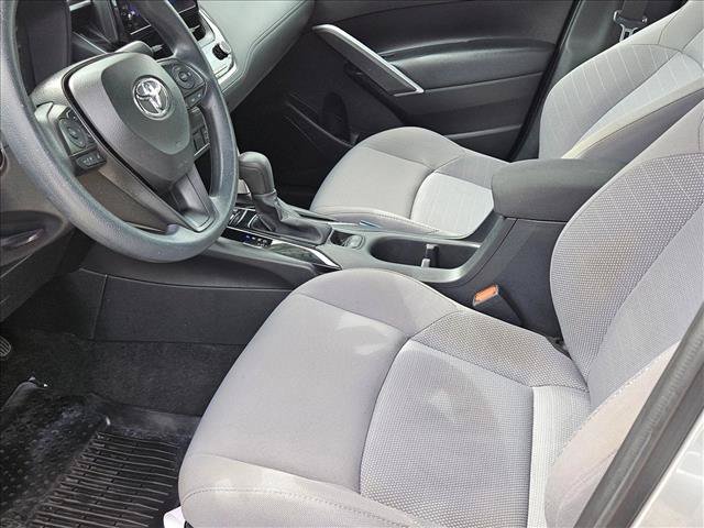 Used 2024 Toyota Corolla Cross AWD Hybrid image 15
