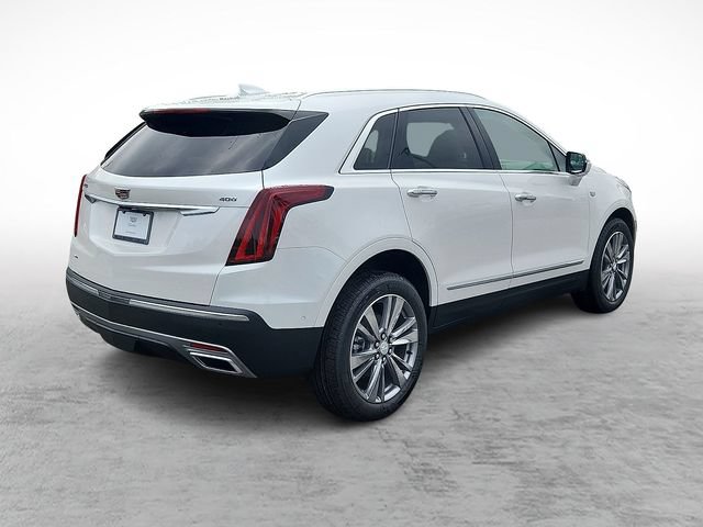 New 2026 Cadillac XT5 Premium Luxury w/ Driver Assist Package AWD/4WD image 3