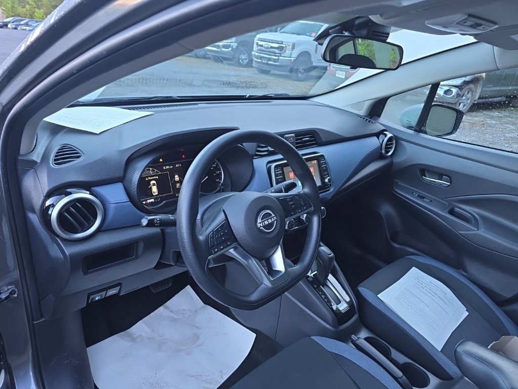 Used 2024 Nissan Versa SV FWD image 12