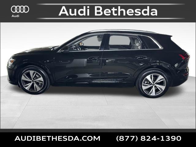 Certified 2024 Audi Q8 e-tron Premium Plus w/ Premium Plus Package AWD/4WD image 4
