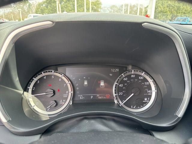 Used 2025 Toyota Highlander XLE image 35