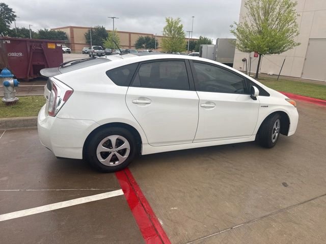 Used 2013 Toyota Prius Four w/ Deluxe Solar Roof Pkg FWD image 3