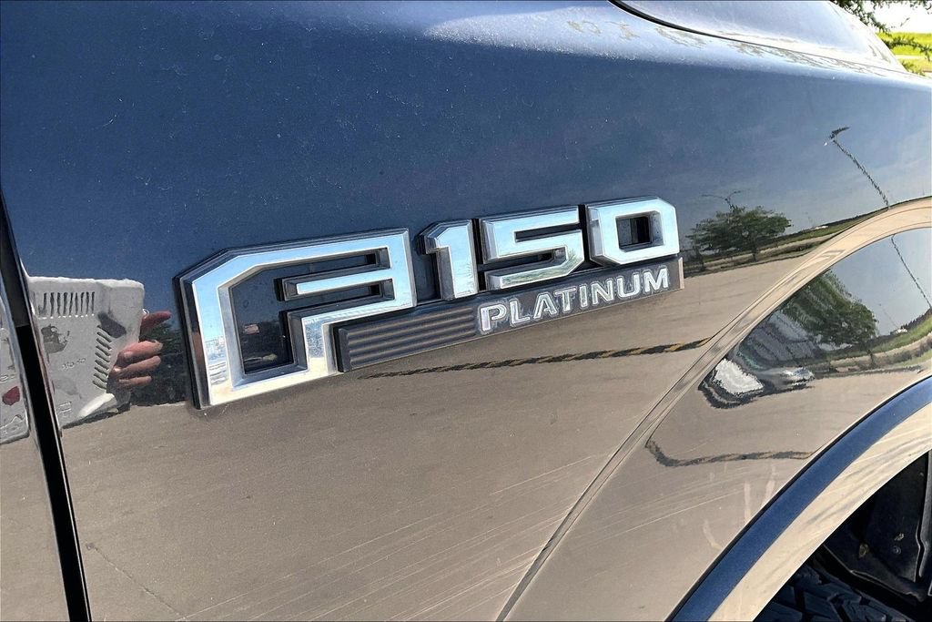 Used 2015 Ford F150 Platinum w/ Equipment Group 701A Luxury AWD/4WD image 40