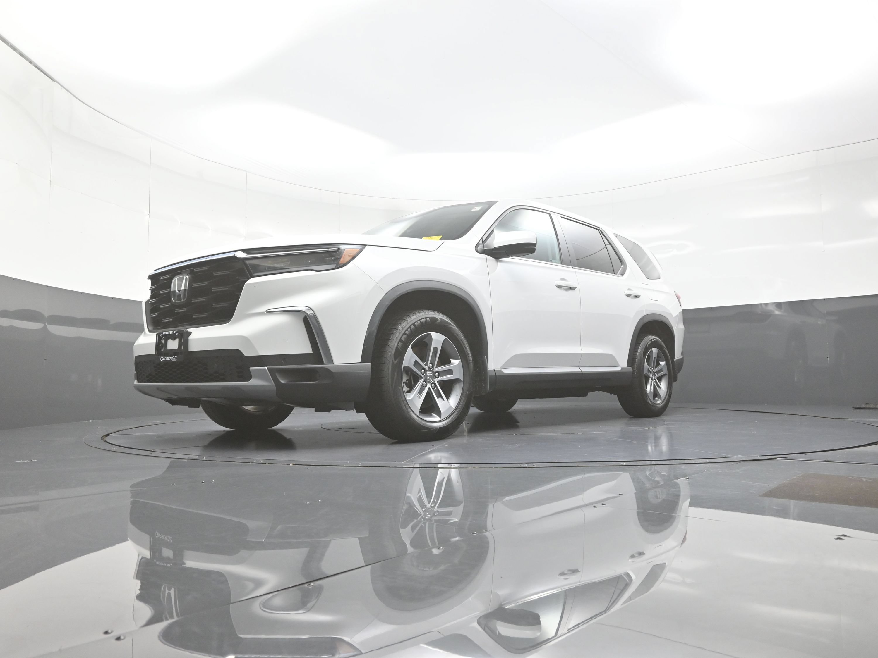 Used 2023 Honda Pilot EX-L image 11