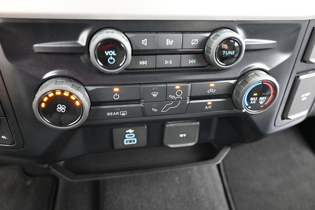 Used 2023 Ford F250 XL w/ STX Appearance Package AWD/4WD image 17
