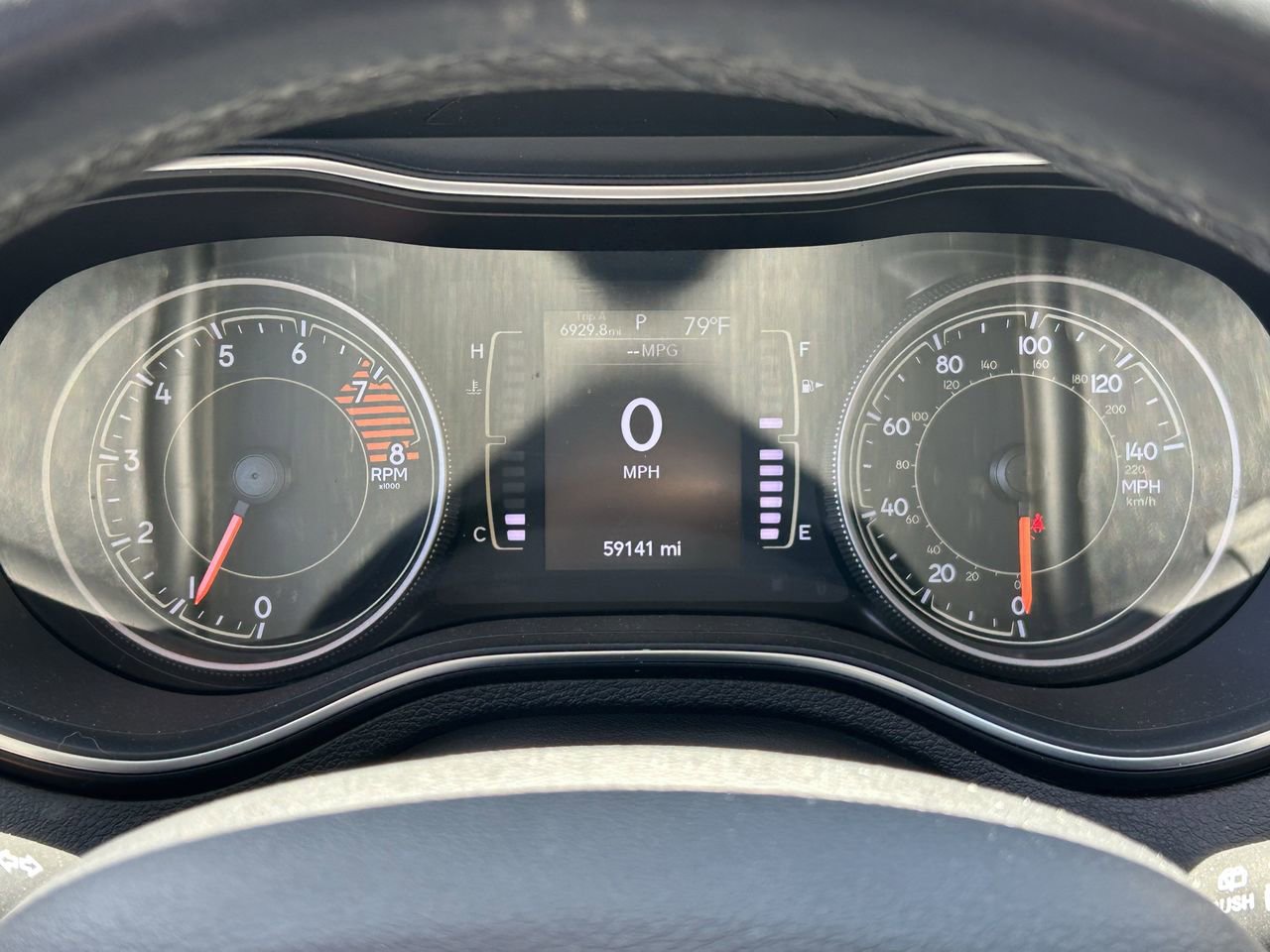 Used 2019 Jeep Cherokee Latitude Plus FWD image 10