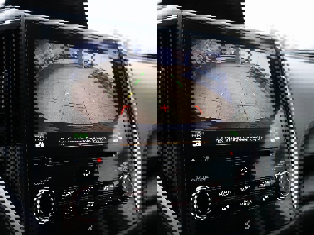 Used 2020 Subaru Forester Touring image 37