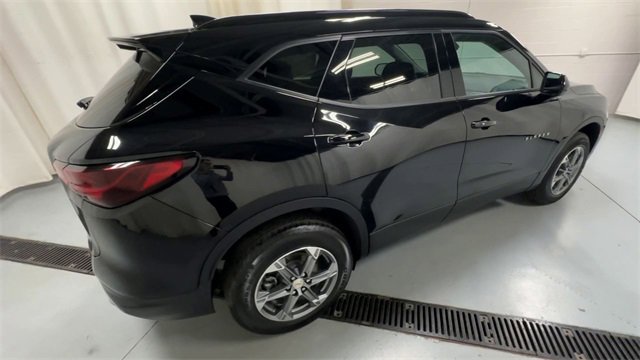 Used 2024 Chevrolet Blazer LT w/ Convenience Package image 8