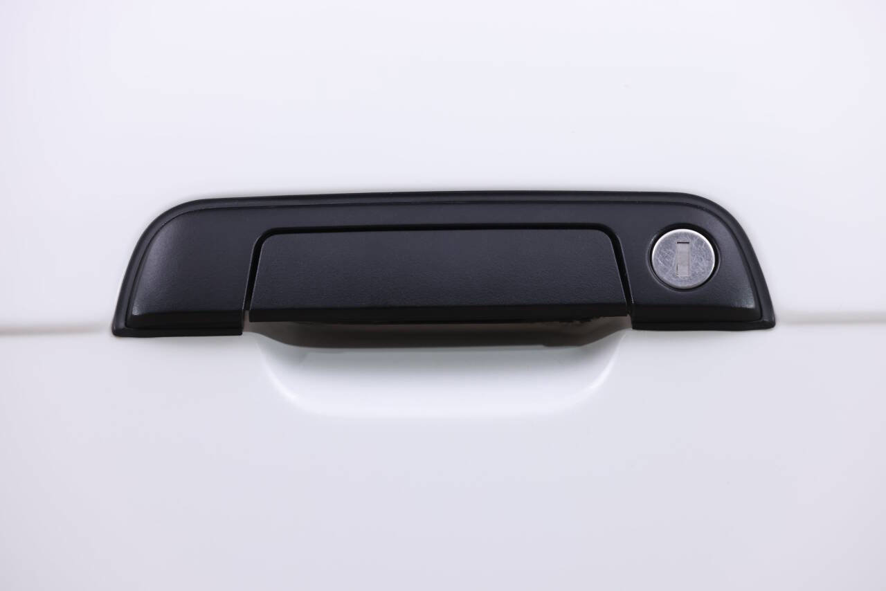 Used 1995 BMW M3 Coupe image 37