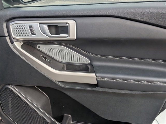 Used 2023 Ford Explorer Limited w/ Limited Technology Package image 38