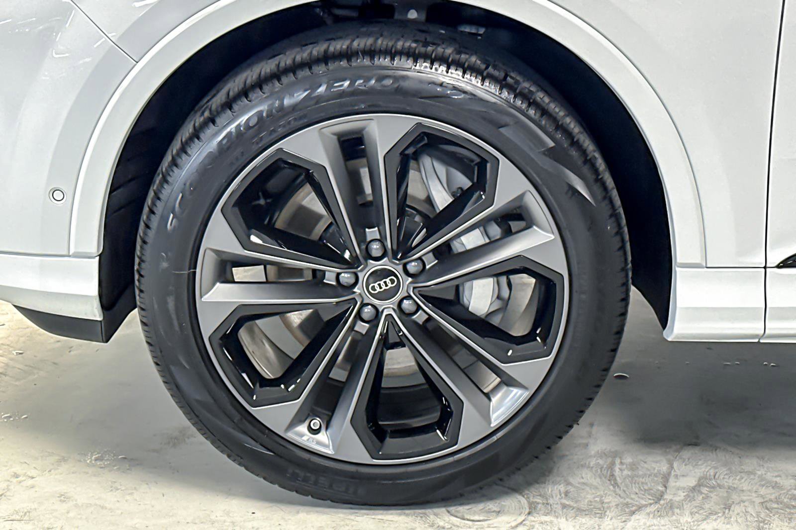 Certified 2025 Audi Q7 3.0T Premium Plus w/ Premium Plus Package image 27