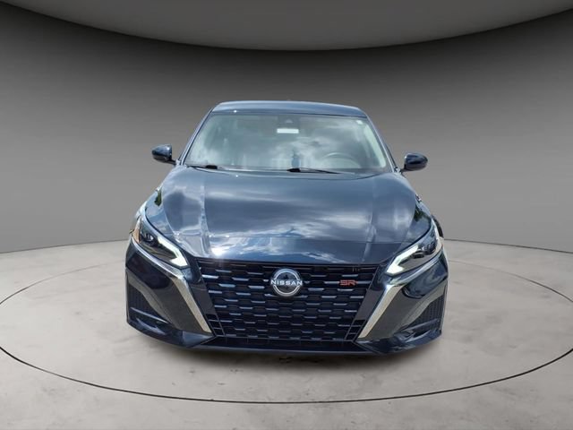 Certified 2025 Nissan Altima 2.5 SR FWD image 16