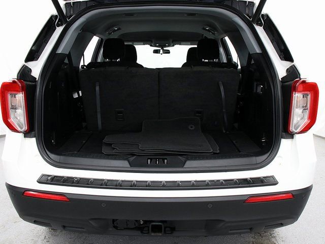 Used 2022 Ford Explorer XLT w/ Class IV Trailer Tow Package image 29