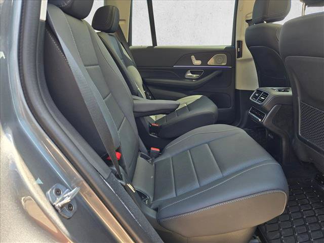 Certified 2026 Mercedes-Benz GLS 450 4MATIC image 18