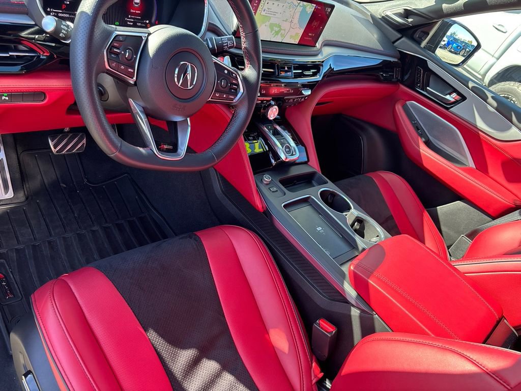 Used 2025 Acura MDX A-Spec image 9