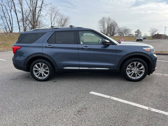 Certified 2021 Ford Explorer Limited w/ Equipment Group 301A image 11