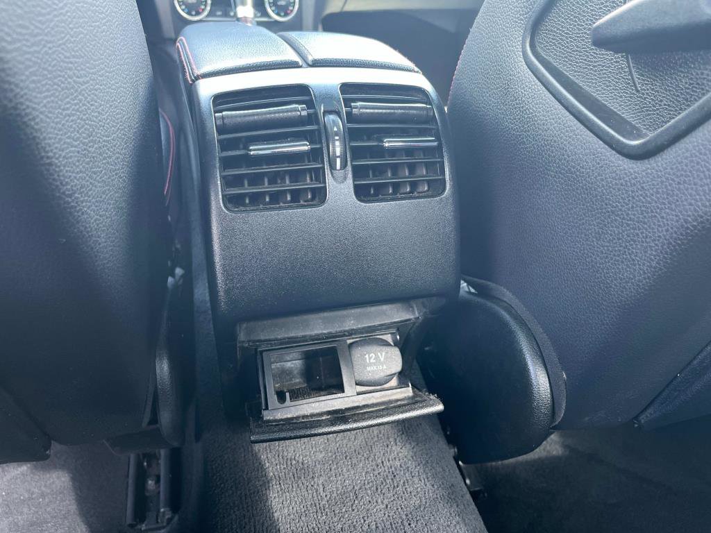 Used 2014 Mercedes-Benz C 300 Sport image 11