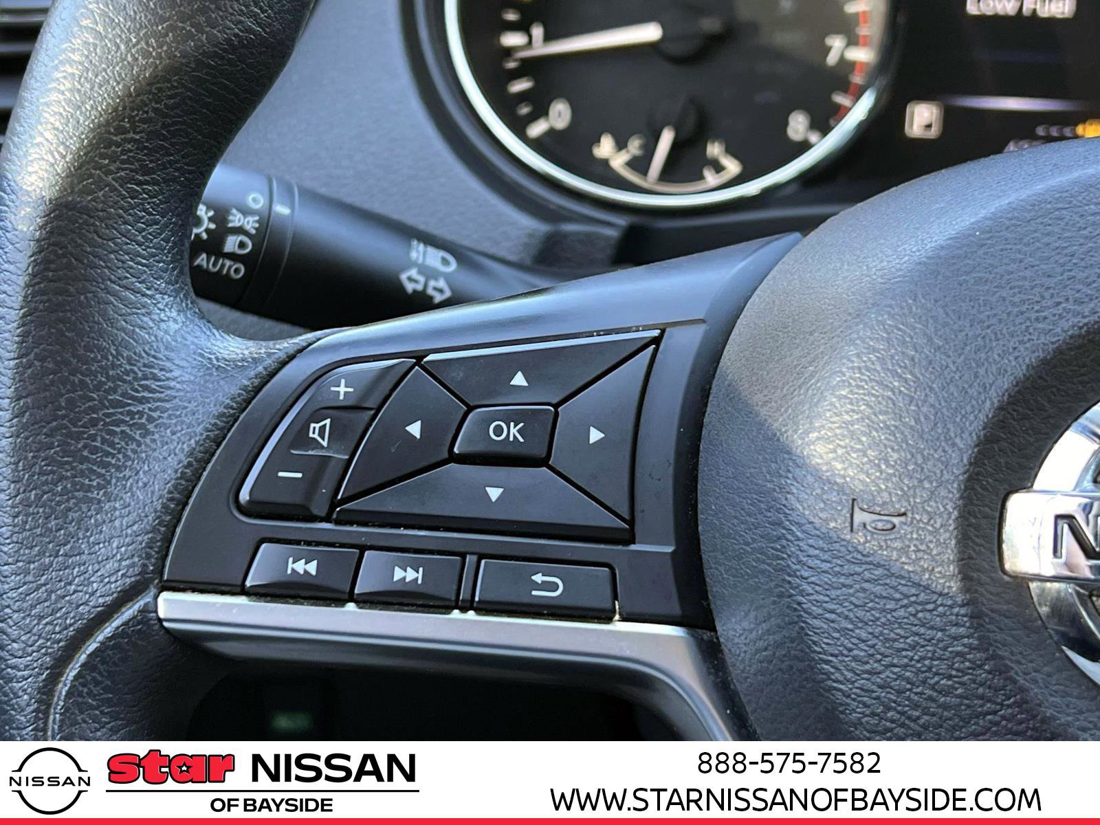 Used 2017 Nissan Rogue Sport SV AWD/4WD image 20