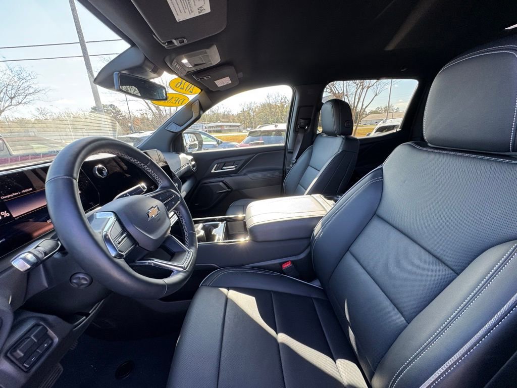New 2026 Chevrolet Silverado EV LT w/ Plus Package AWD/4WD image 11