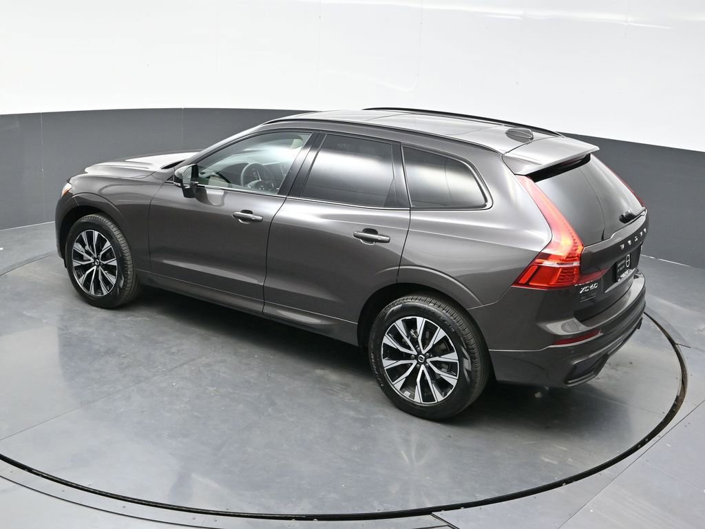Used 2025 Volvo XC60 B5 Plus w/ Climate Package AWD/4WD image 38