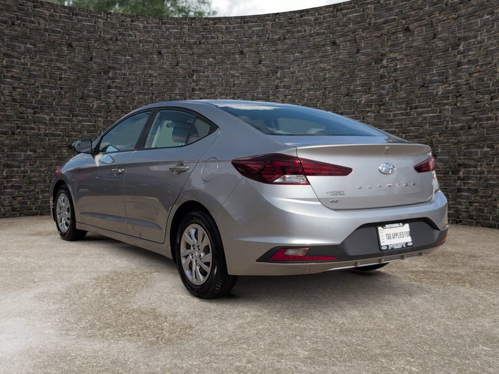 Used 2020 Hyundai Elantra SE FWD image 5