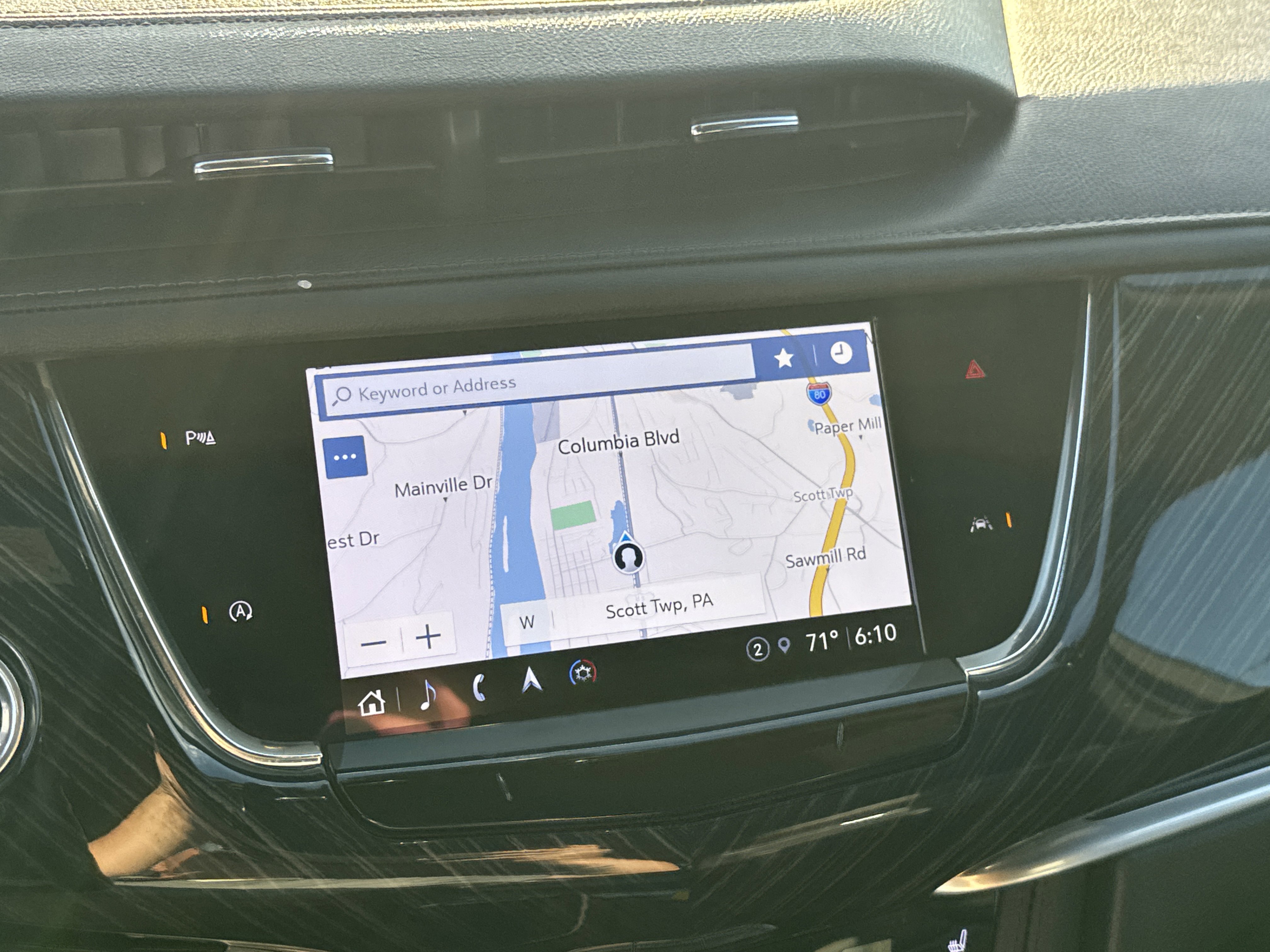 Used 2023 Cadillac XT6 Premium Luxury image 28