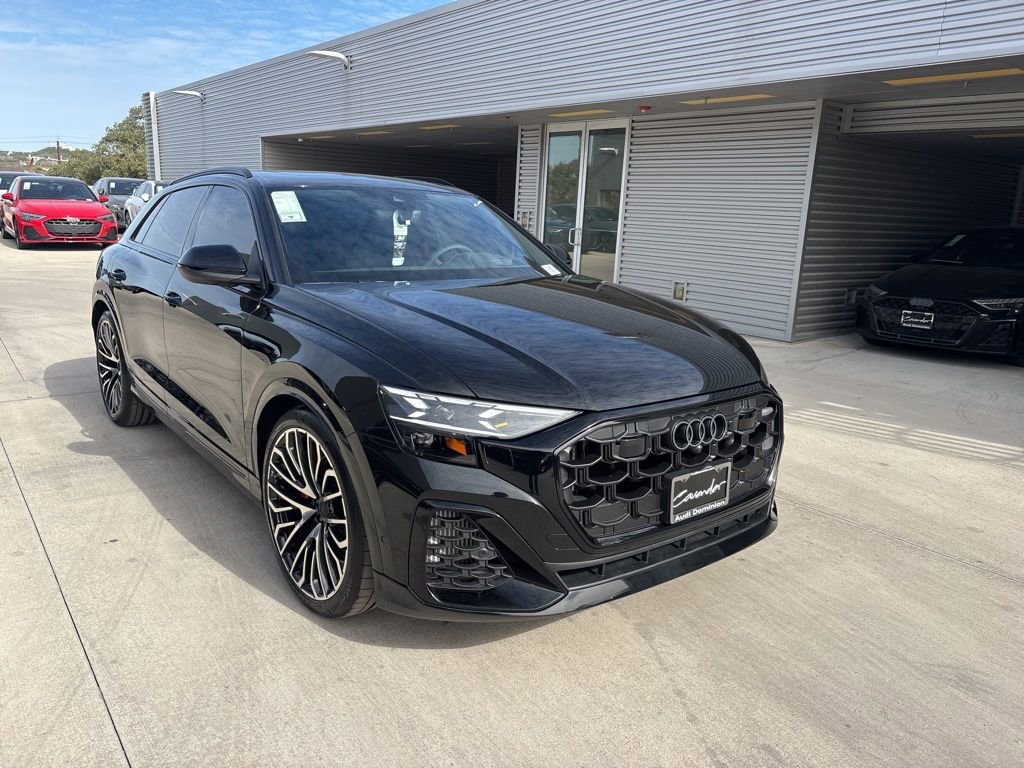 New 2026 Audi SQ8 Prestige image 3