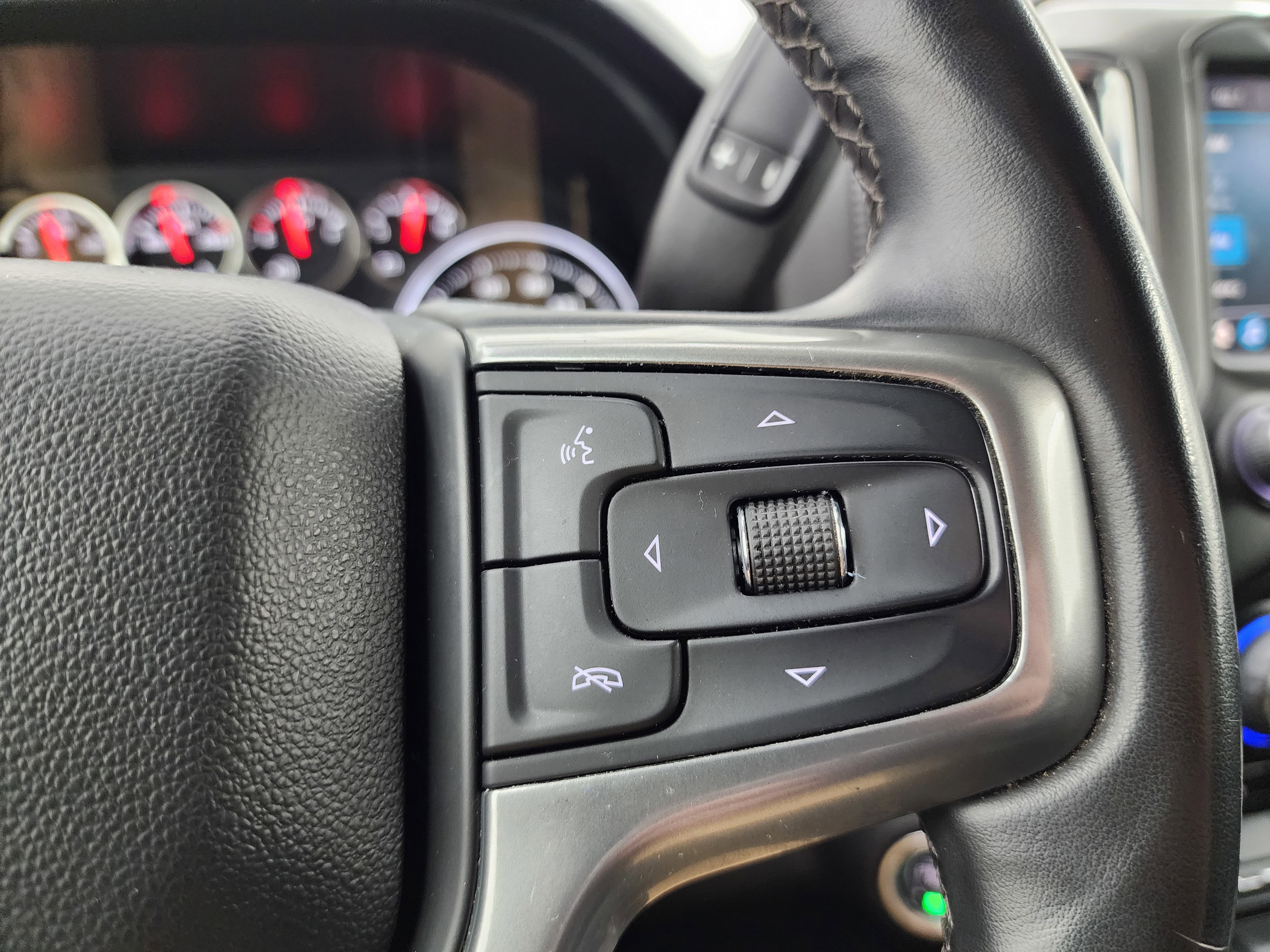 Used 2023 Chevrolet Silverado 2500 LT w/ Convenience Package image 14