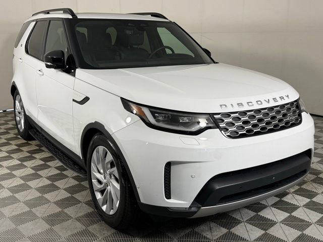 Certified 2025 Land Rover Discovery S AWD/4WD image 10
