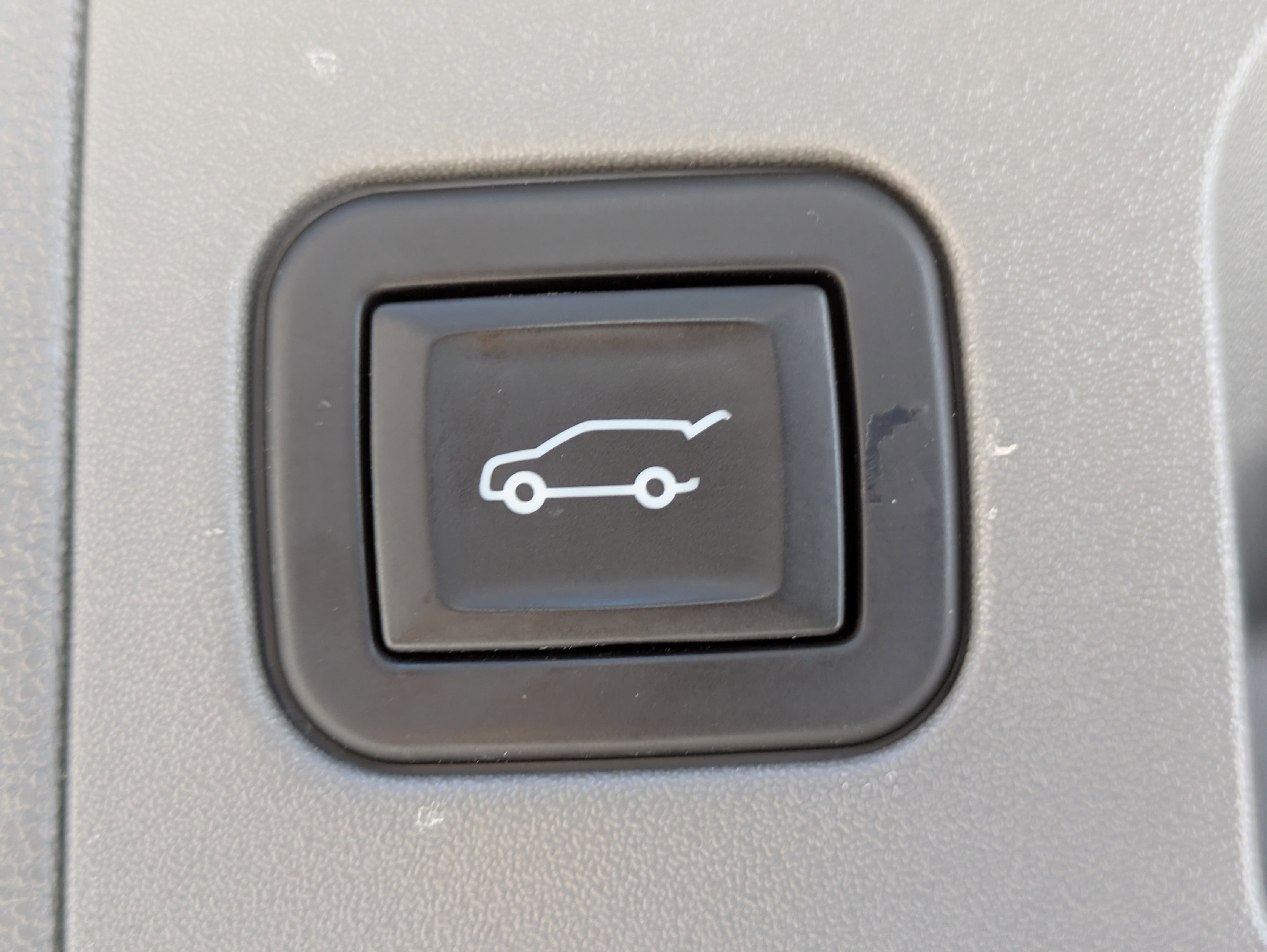 Certified 2022 Cadillac XT5 Premium Luxury w/ Technology Package image 8