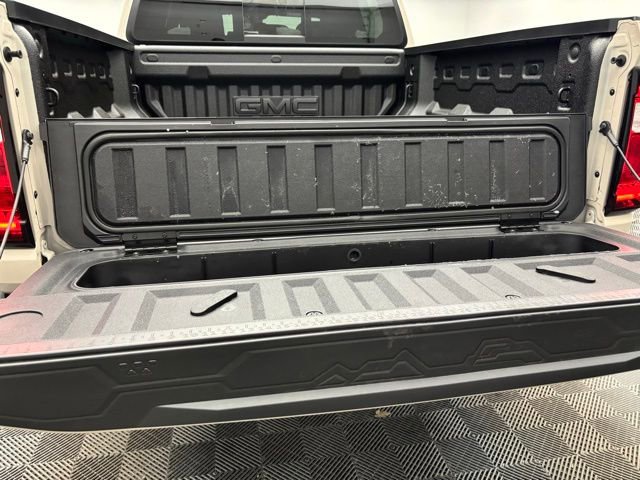 New 2026 GMC Canyon Elevation w/ Convenience Package image 11