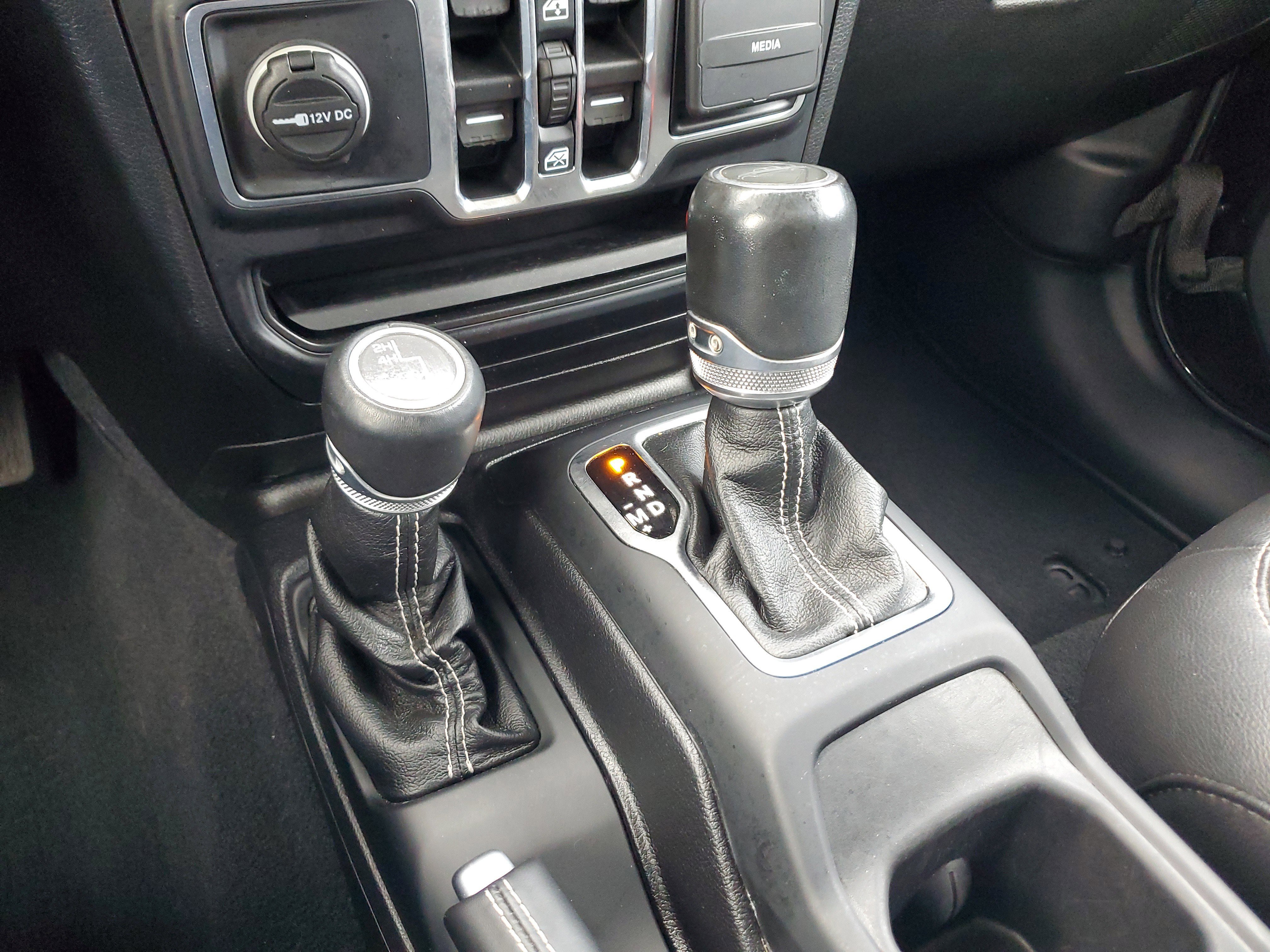 Used 2021 Jeep Gladiator Overland w/ Popular Equipment Package image 24