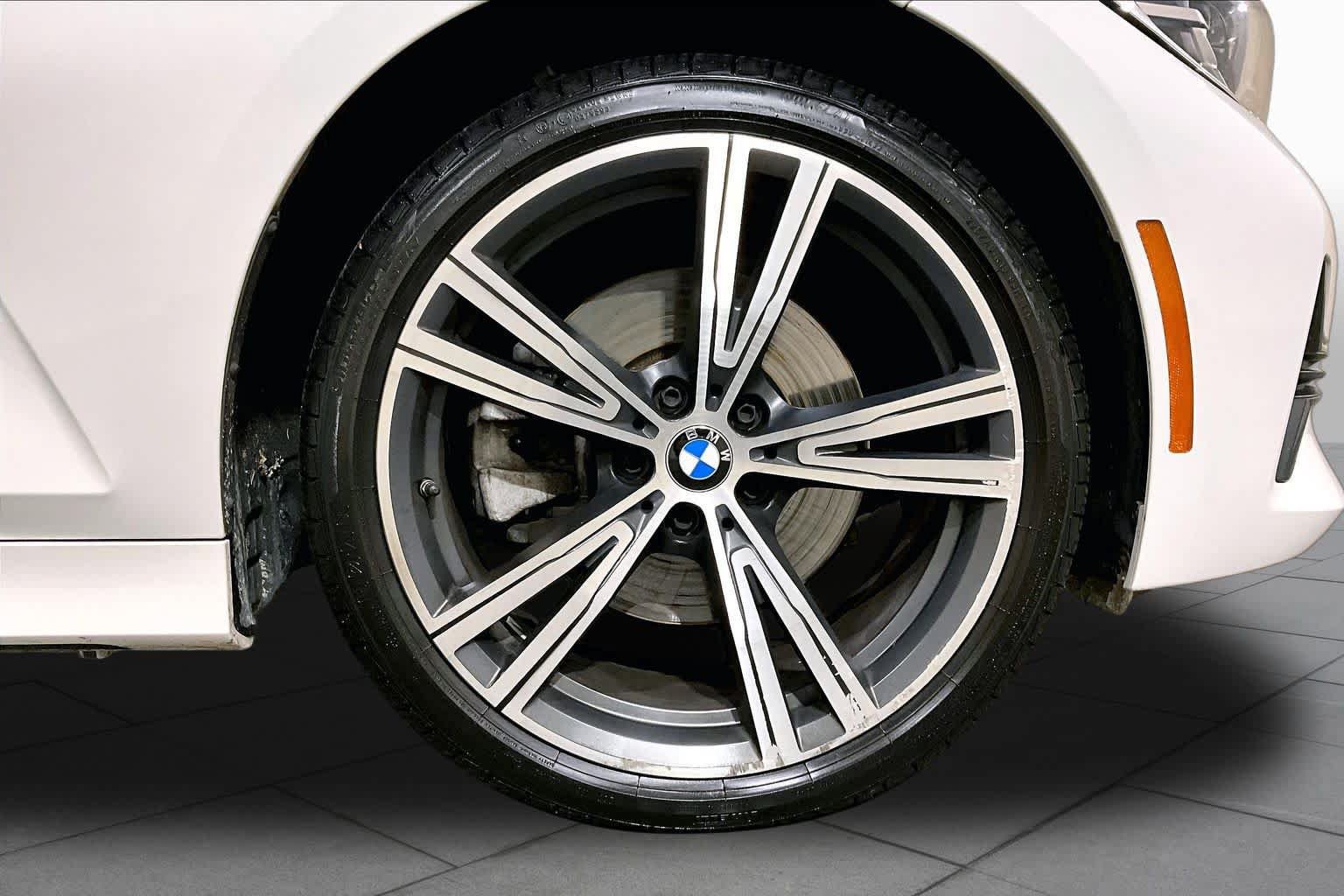 Used 2022 BMW 330i xDrive Sedan w/ Driving Assistance Package AWD/4WD image 10