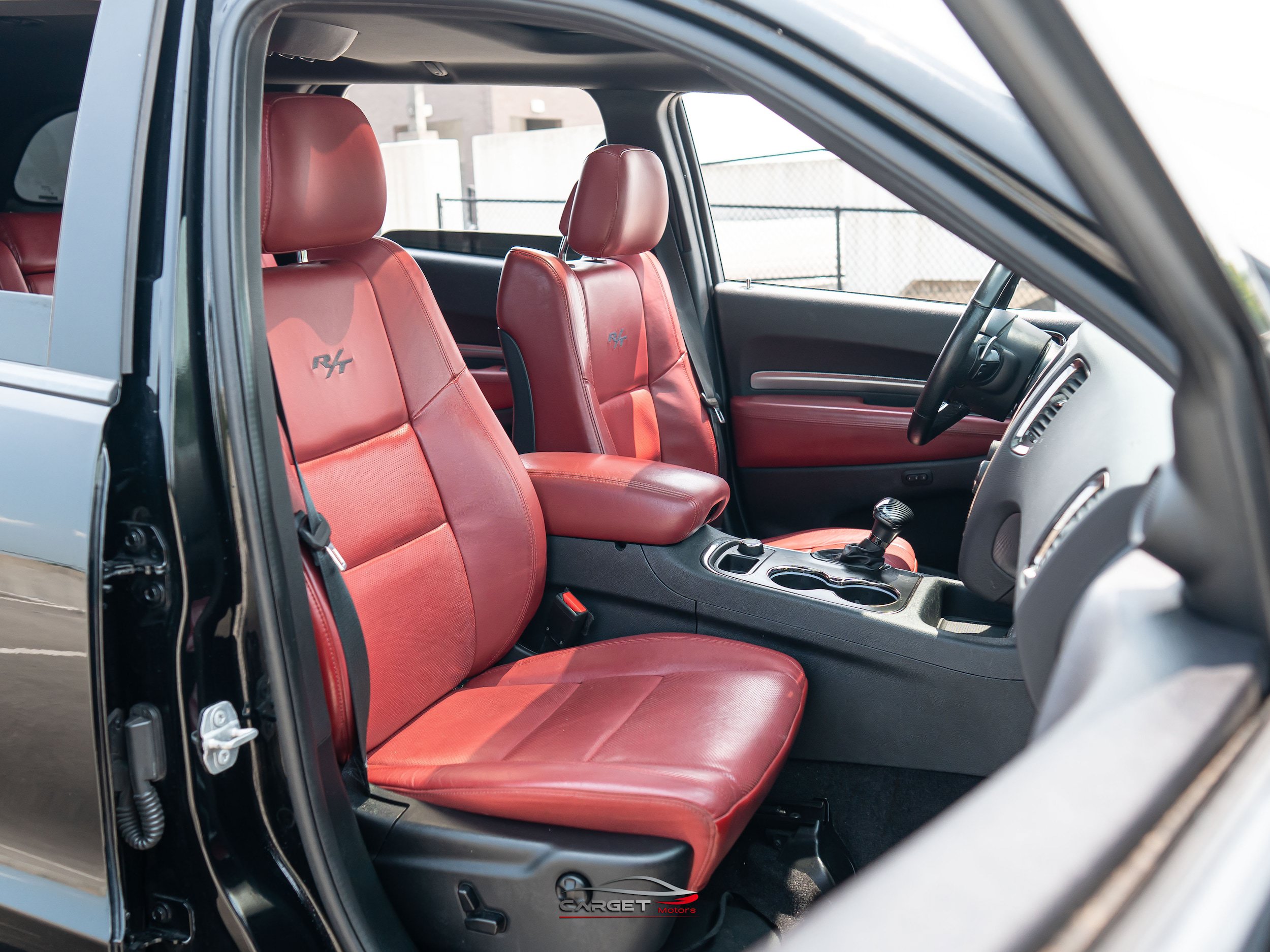 Used 2018 Dodge Durango R/T w/ Blacktop Package AWD/4WD image 16