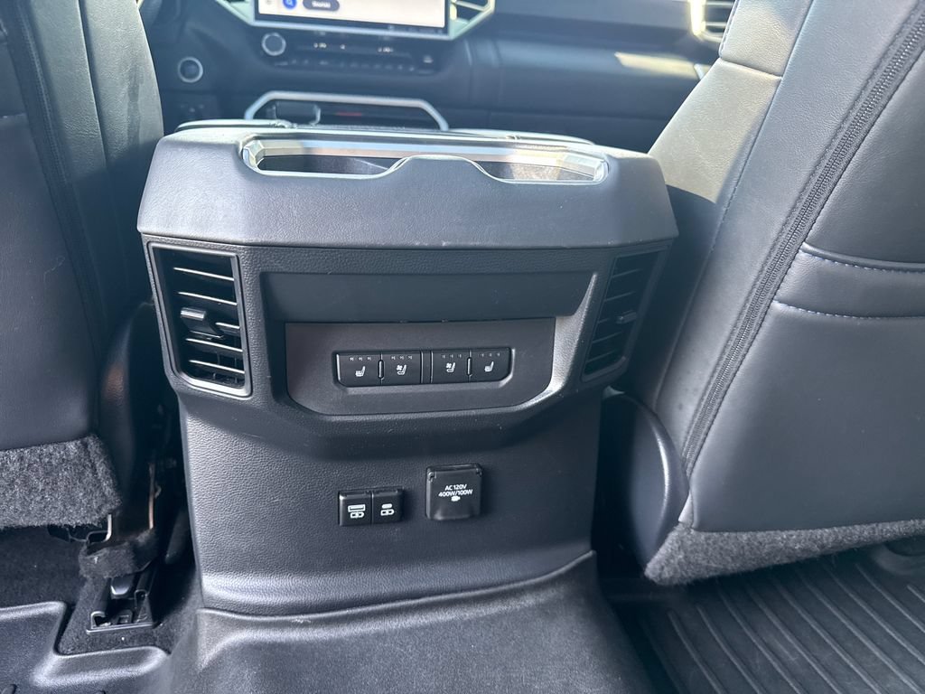 Used 2024 Toyota Tundra Platinum RWD image 29