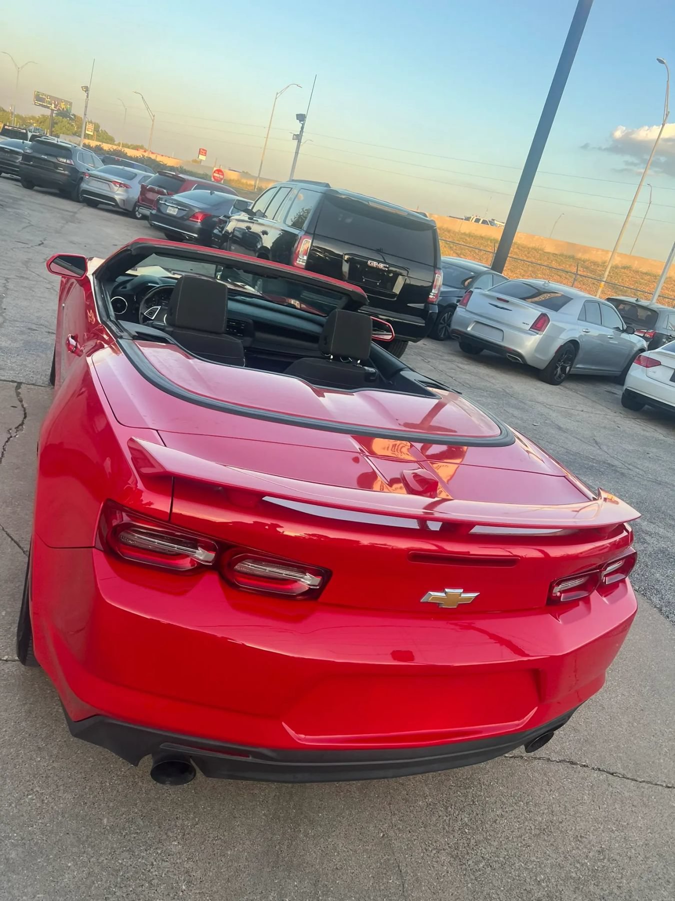 Used 2019 Chevrolet Camaro LT RWD image 11