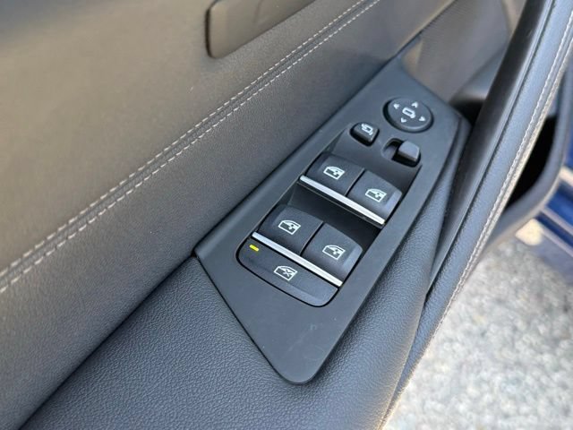 Certified 2023 BMW 530i w/ Convenience Package RWD image 18