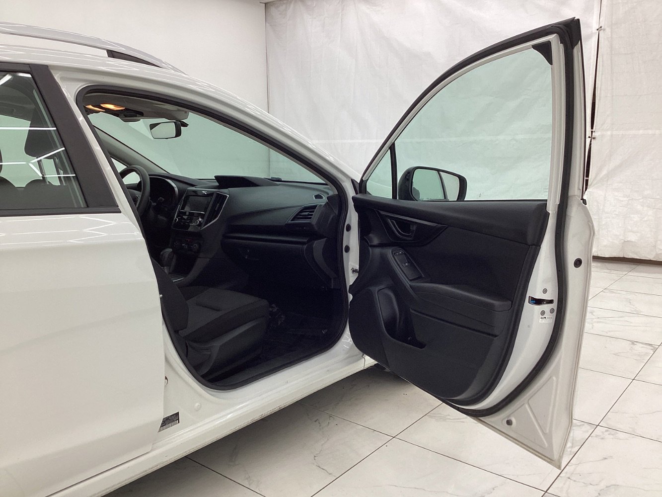 Used 2020 Subaru Impreza 2.0i Premium image 17