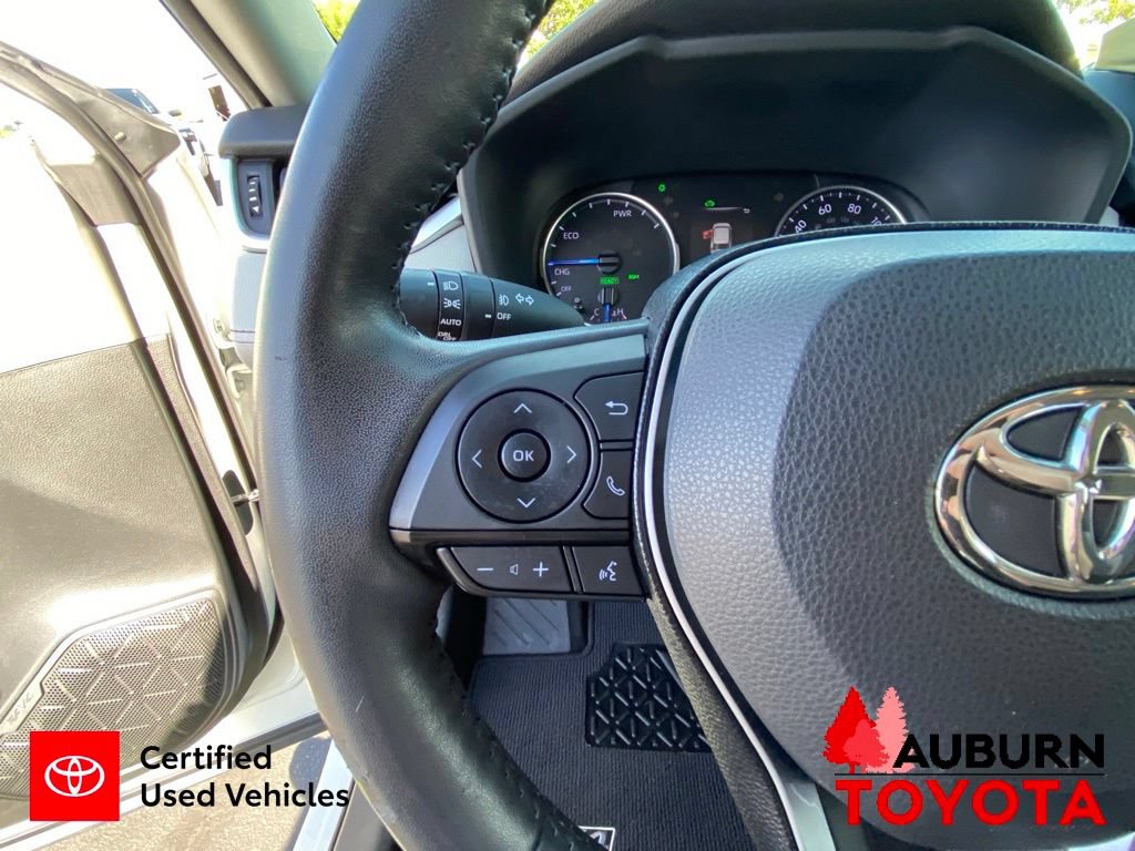 Certified 2021 Toyota RAV4 XLE w/ Convenience Package AWD/4WD image 38