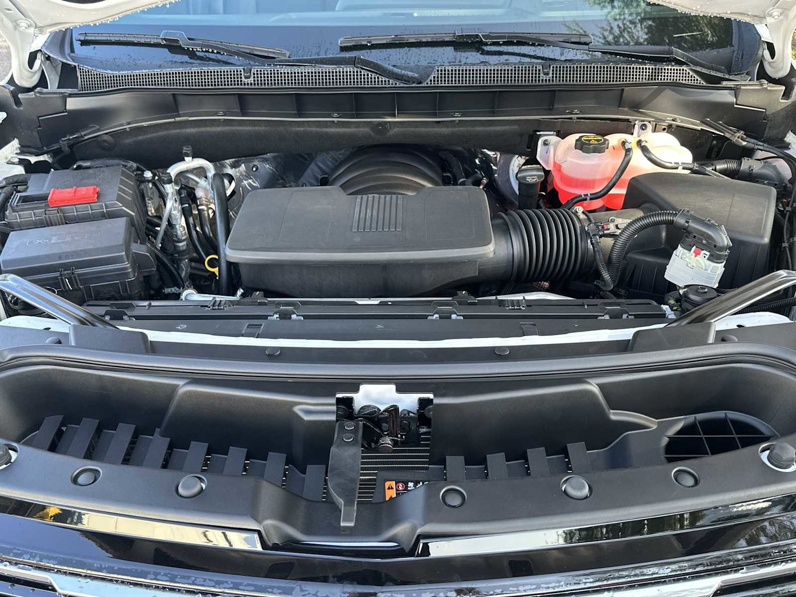 New 2025 Chevrolet Suburban High Country image 10