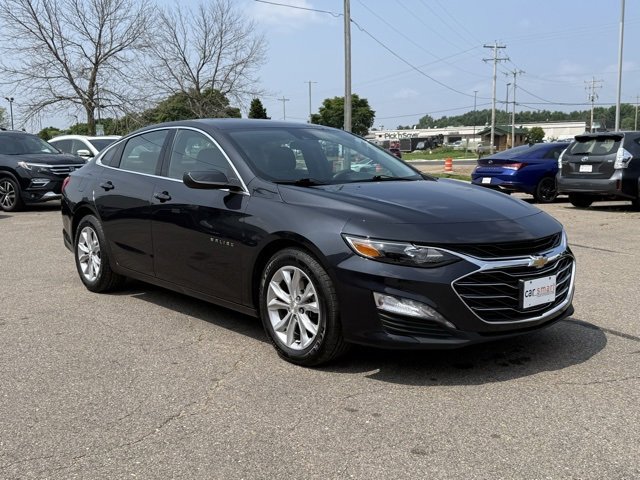 Used 2023 Chevrolet Malibu LT image 3