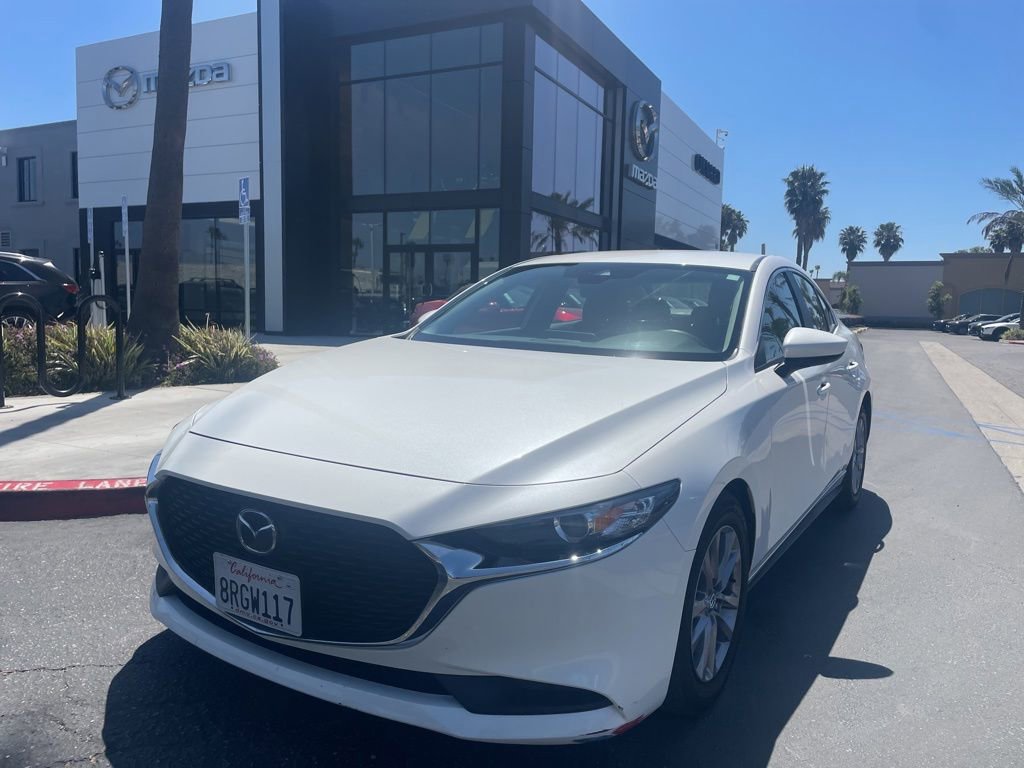 Used 2020 MAZDA MAZDA3 Sedan FWD image 1