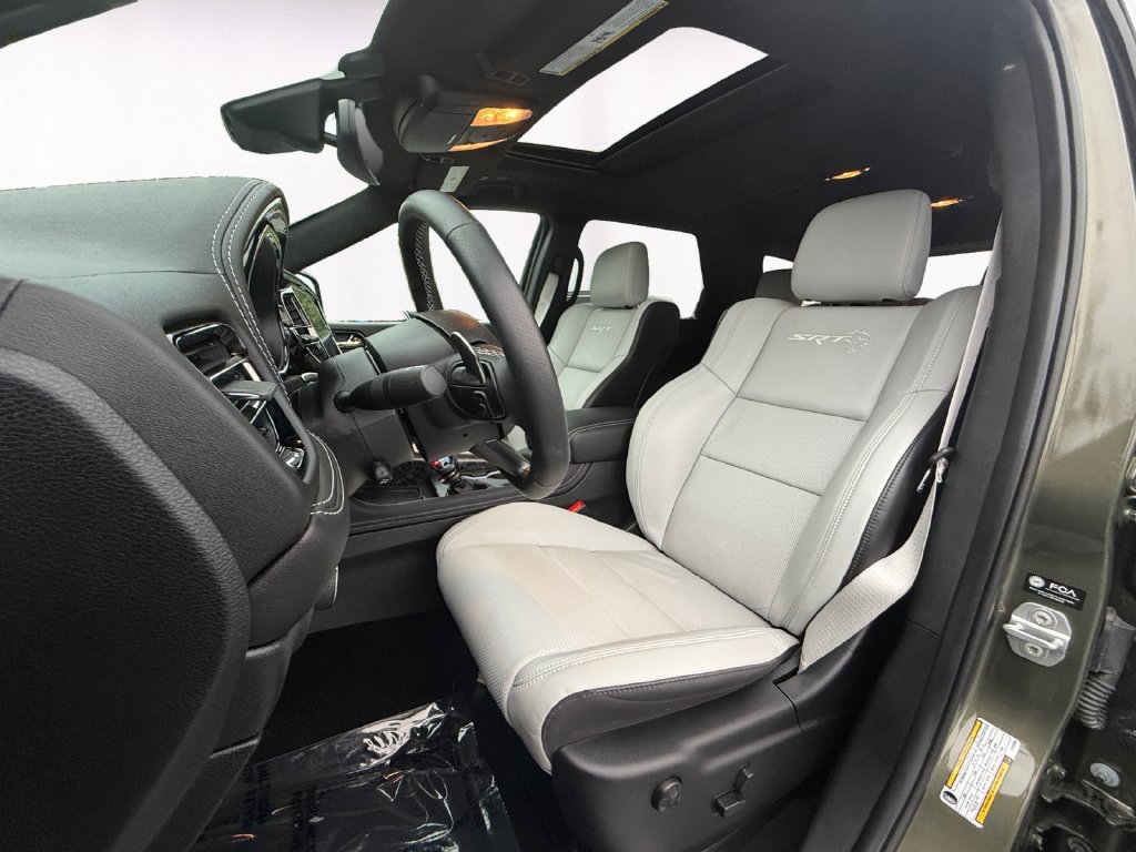 Used 2026 Dodge Durango SRT Hellcat w/ Premium Group AWD/4WD image 9
