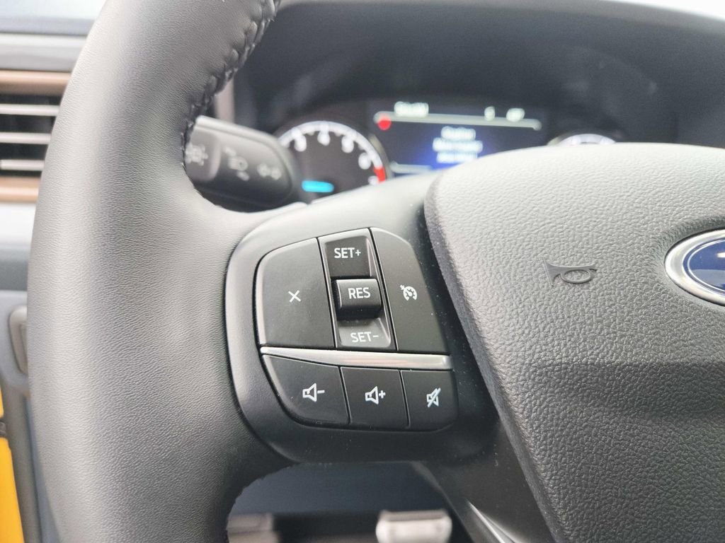 Used 2023 Ford Maverick Lariat w/ Lariat Luxury Package image 23