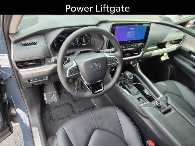 Certified 2026 Toyota Grand Highlander AWD image 12