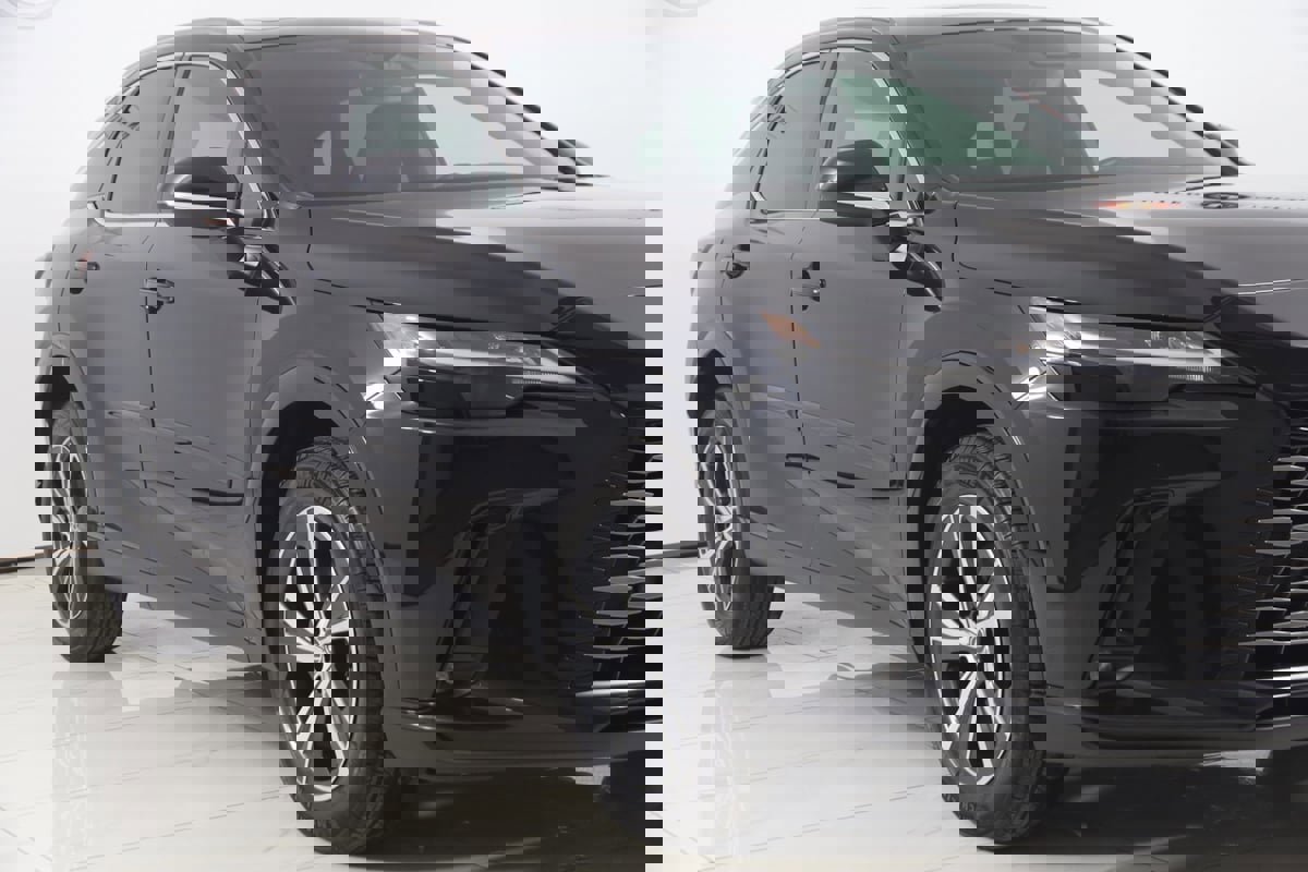 Used 2023 Lexus RX 350 Premium image 41